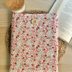 Funda libros fresas y flores